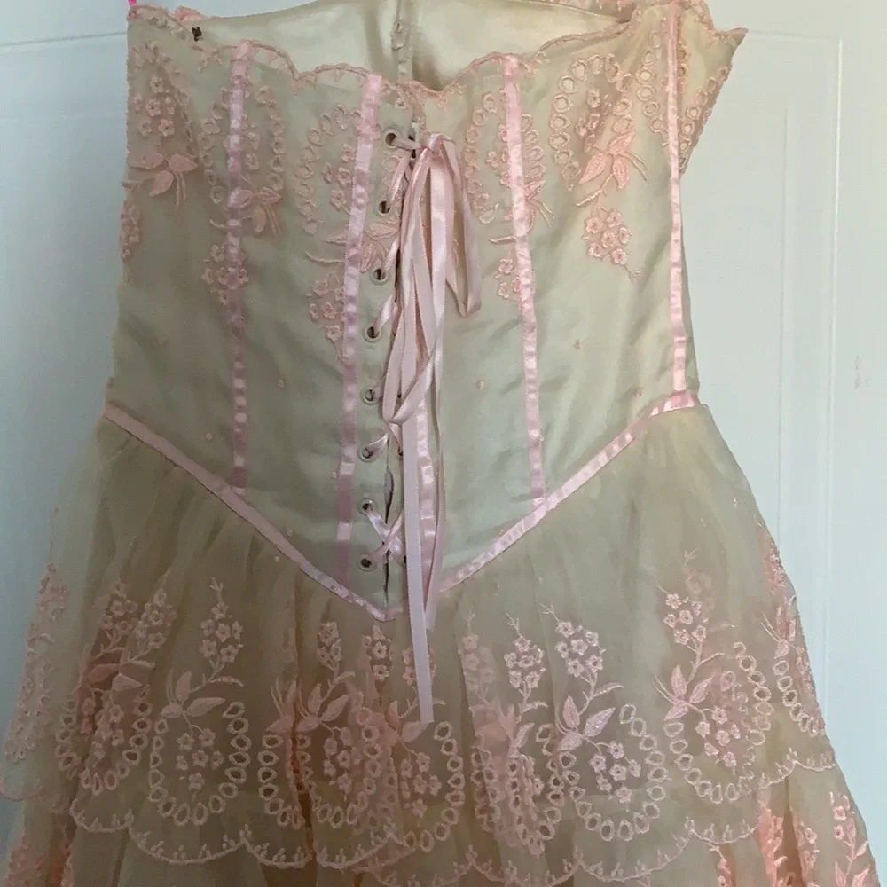 old school style authentic Betsey Johnson dress !! - Picture 4 of 4